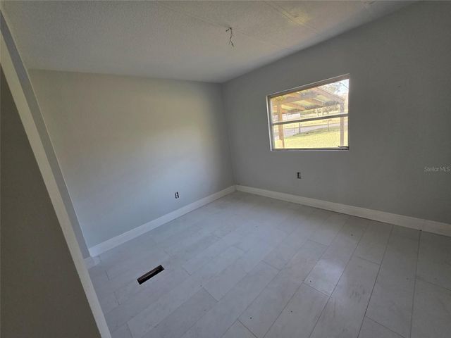 37414 NORTHSIDE DRIVE, Zephyrhills, FL 33541