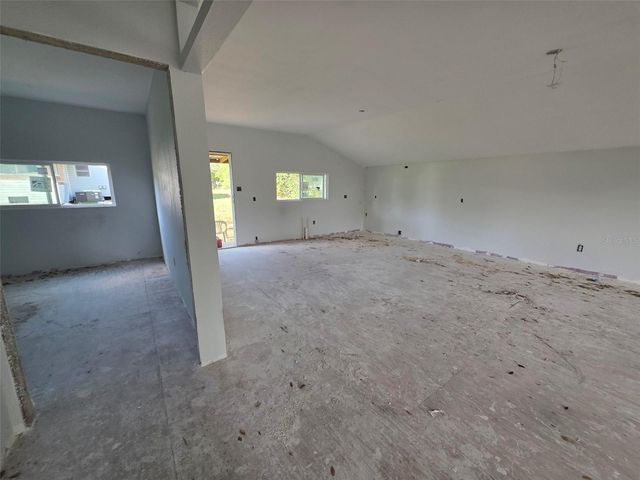 37414 NORTHSIDE DRIVE, Zephyrhills, FL 33541