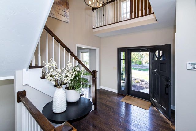 4520 Compton COURT, Brookfield, WI 53045