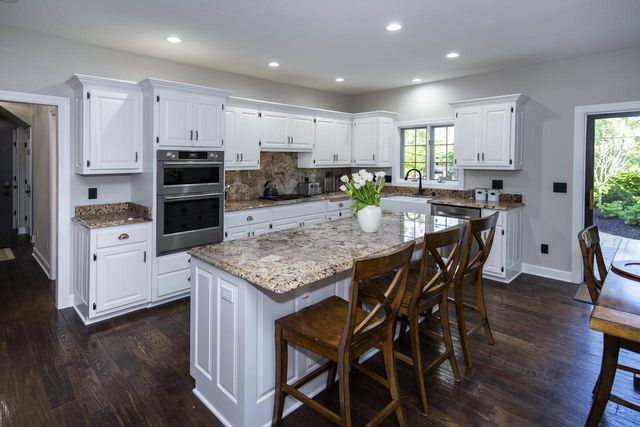 4520 Compton COURT, Brookfield, WI 53045