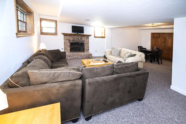 4520 Compton COURT, Brookfield, WI 53045