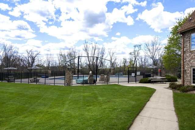 4520 Compton COURT, Brookfield, WI 53045