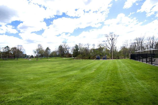 4520 Compton COURT, Brookfield, WI 53045