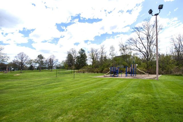 4520 Compton COURT, Brookfield, WI 53045