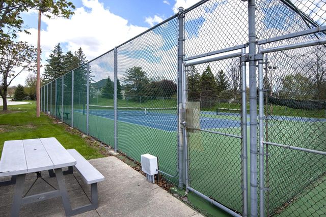 4520 Compton COURT, Brookfield, WI 53045