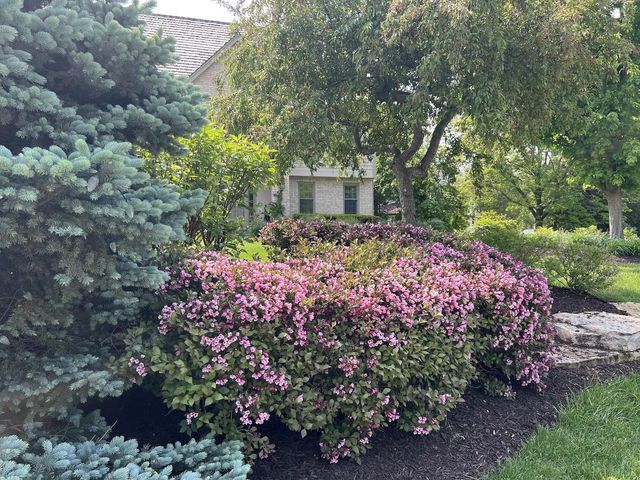 4520 Compton COURT, Brookfield, WI 53045