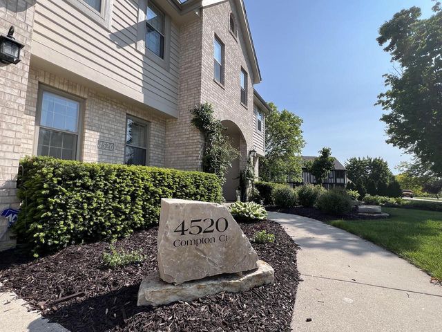 4520 Compton COURT, Brookfield, WI 53045