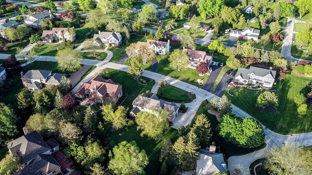 4520 Compton COURT, Brookfield, WI 53045