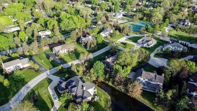 4520 Compton COURT, Brookfield, WI 53045
