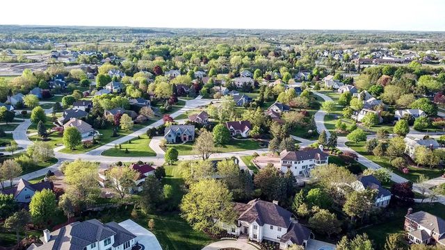4520 Compton COURT, Brookfield, WI 53045