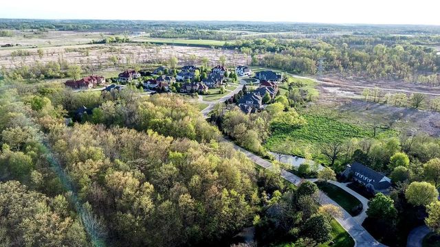 4520 Compton COURT, Brookfield, WI 53045