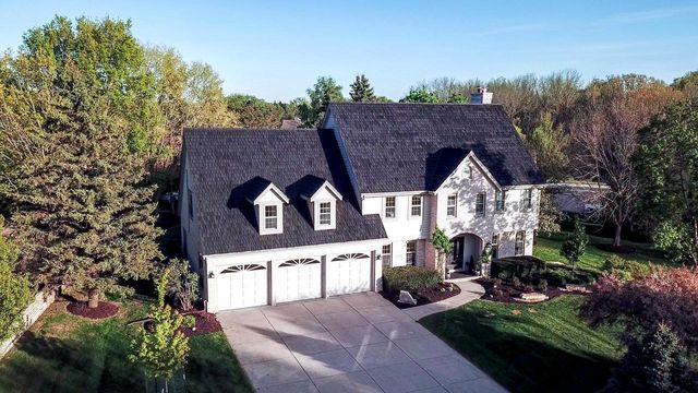 4520 Compton COURT, Brookfield, WI 53045