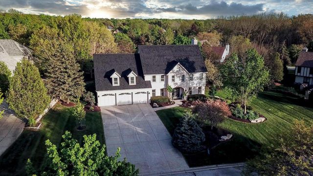 4520 Compton COURT, Brookfield, WI 53045
