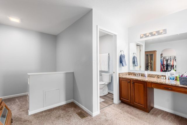 4980 Fosterson Drive, Lockbourne, OH 43137