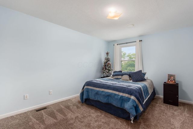 4980 Fosterson Drive, Lockbourne, OH 43137