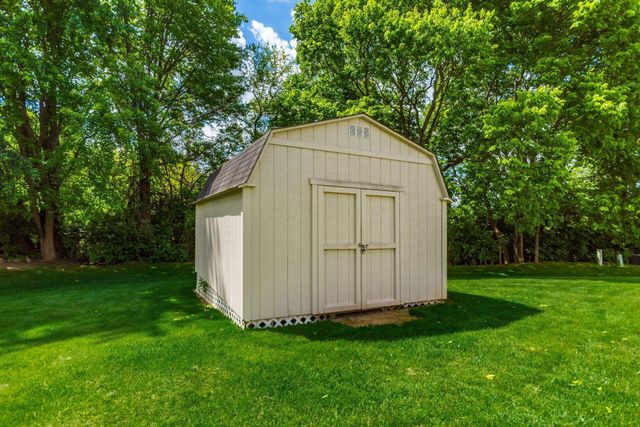 4980 Fosterson Drive, Lockbourne, OH 43137