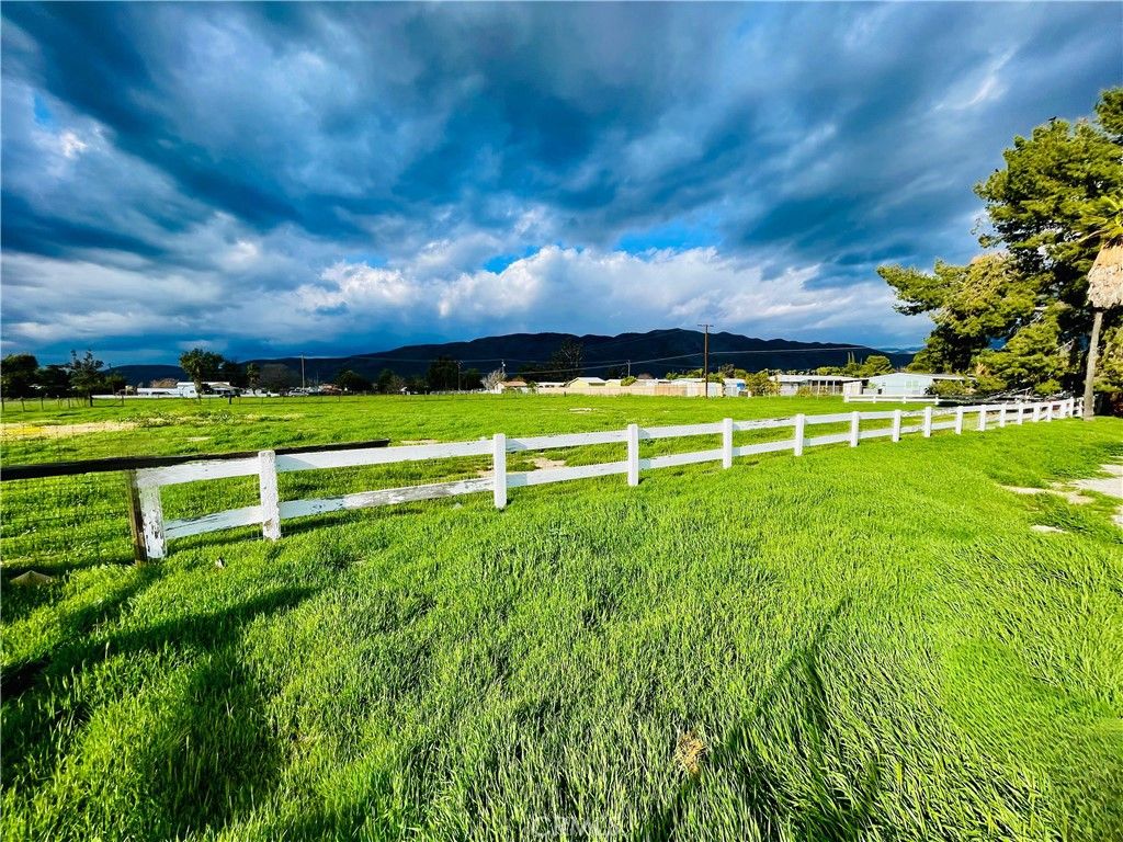 1380 Cottonwood Avenue, San Jacinto, CA 92582