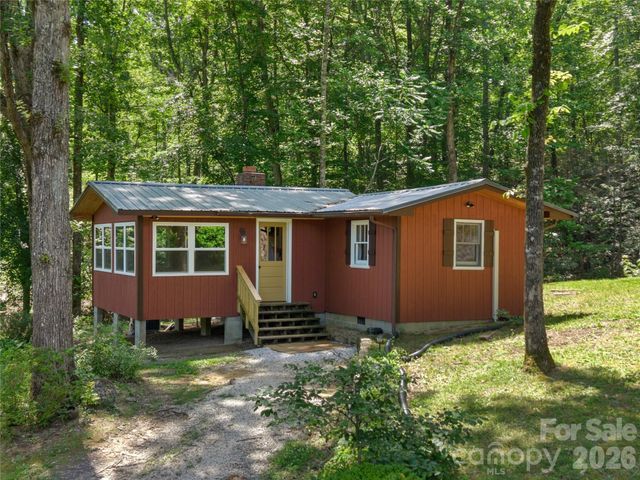 563 Burgess Road, Mill Spring, NC 28756