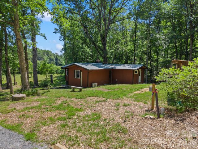 563 Burgess Road, Mill Spring, NC 28756