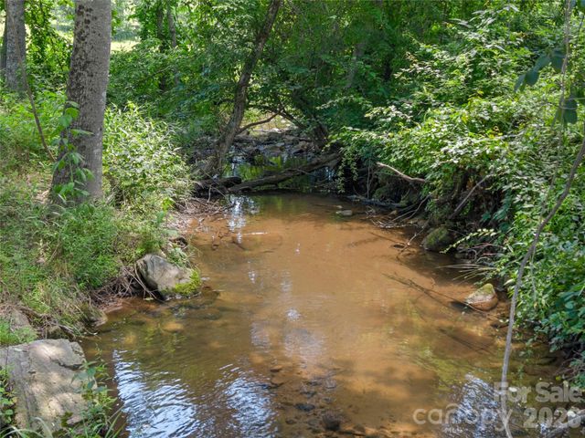 563 Burgess Road, Mill Spring, NC 28756