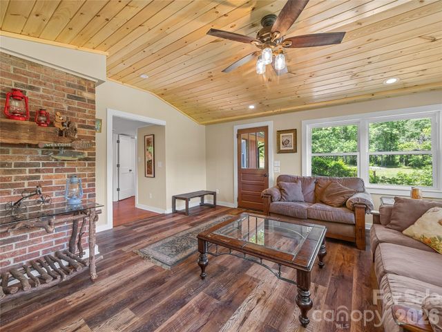 563 Burgess Road, Mill Spring, NC 28756