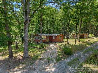 563 Burgess Road, Mill Spring, NC 28756