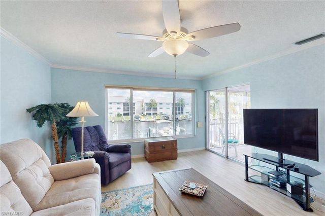 4229 SE 19th PL 2E, Cape Coral, FL 33904