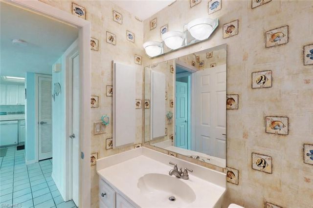 4229 SE 19th PL 2E, Cape Coral, FL 33904