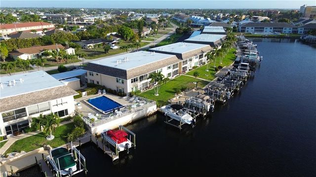 4229 SE 19th PL 2E, Cape Coral, FL 33904