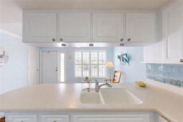 4229 SE 19th PL 2E, Cape Coral, FL 33904