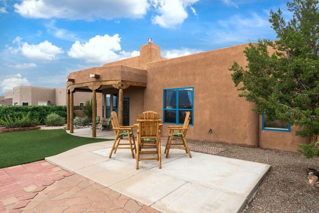 3302 Demavend Road NE, Rio Rancho, NM 87144