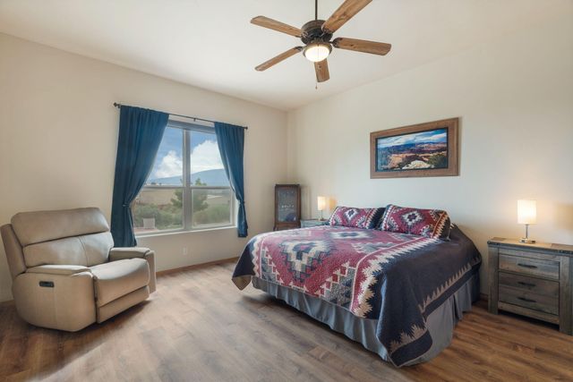 3302 Demavend Road NE, Rio Rancho, NM 87144
