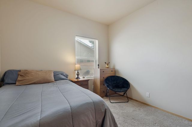 3302 Demavend Road NE, Rio Rancho, NM 87144