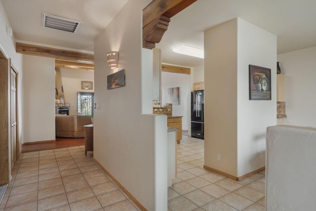 3302 Demavend Road NE, Rio Rancho, NM 87144