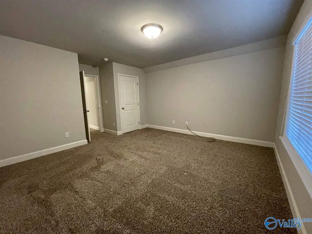 1 Knobcone Lane, Huntsville, AL 35824