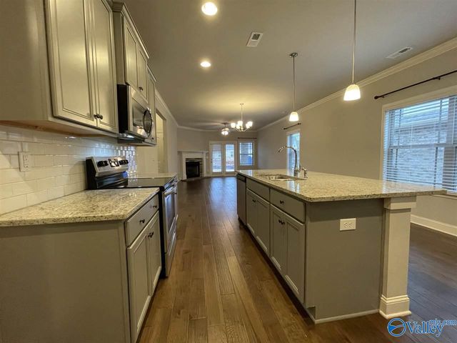1 Knobcone Lane, Huntsville, AL 35824