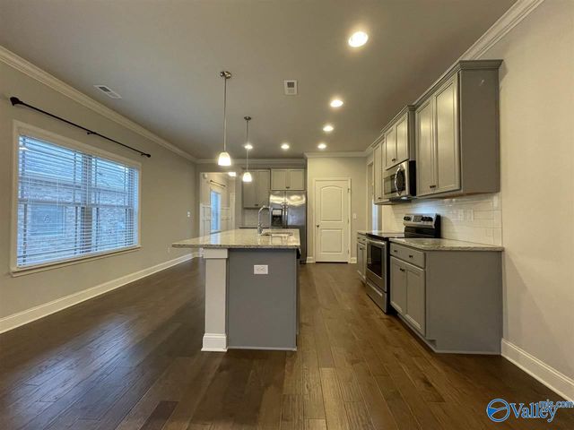1 Knobcone Lane, Huntsville, AL 35824