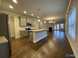 1 Knobcone Lane, Huntsville, AL 35824