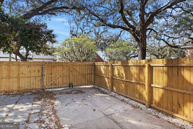 422 W 42Nd Street, Savannah, GA 31401