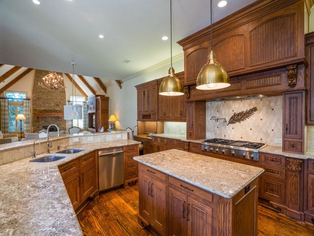 2782 Montreaux Drive, Frisco, TX 75034