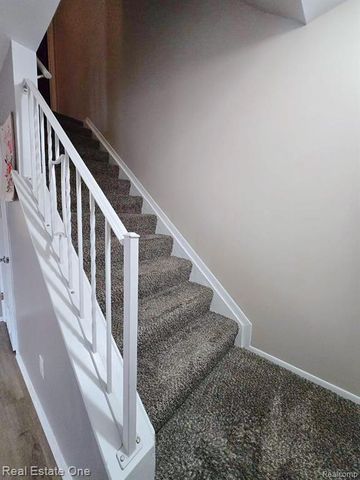 24128 Quad Park Lane, Clinton Township, MI 48035