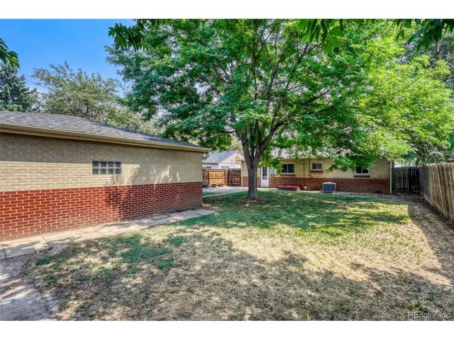 1425 Wabash St, Denver, CO 80220