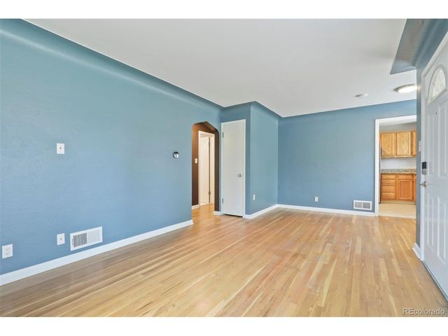 1425 Wabash St, Denver, CO 80220