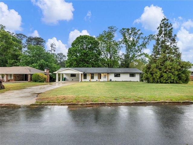 1870 Hebron Hills Drive, Tucker, GA 30084