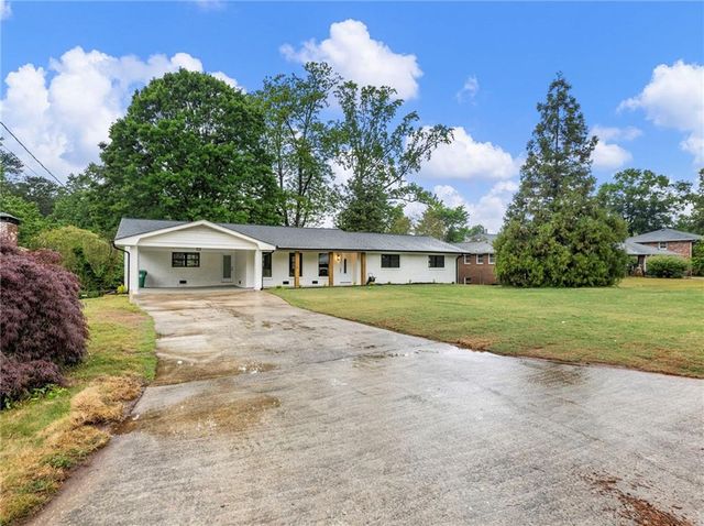 1870 Hebron Hills Drive, Tucker, GA 30084