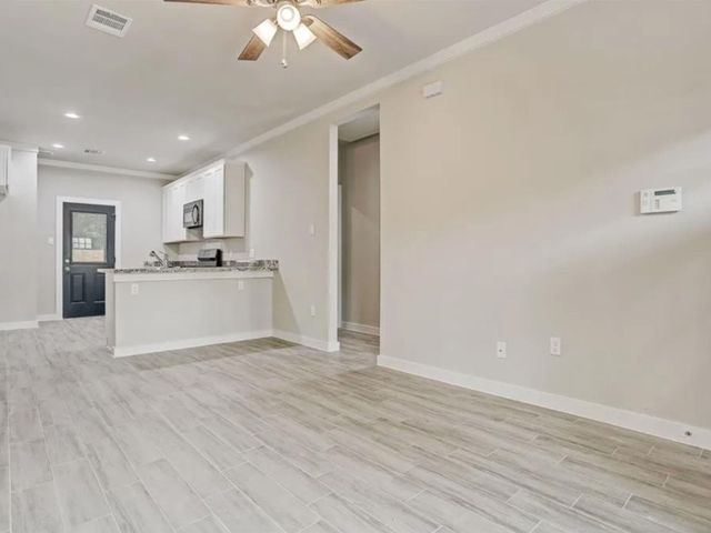 4425 Clover Street 02, Houston, TX 77051