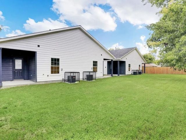 4425 Clover Street 02, Houston, TX 77051