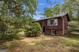 255 Belmont Farms Drive, Ellenwood, GA 30294
