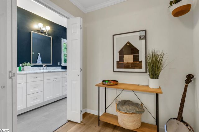 15 Crosswinds Way, Greer, SC 29650