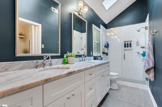 15 Crosswinds Way, Greer, SC 29650